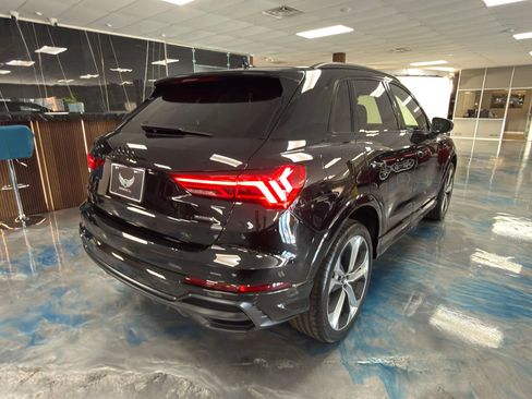 Used 2021 Audi Q3 2.0T Premium Plus w/ Premium Plus Package image 5