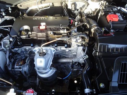 Certified 2025 Honda HR-V EX-L image 13