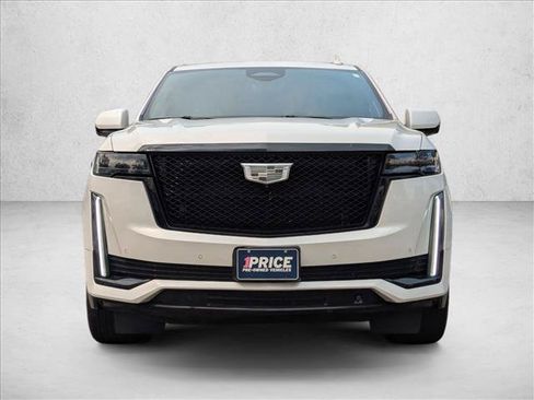 Used 2021 Cadillac Escalade ESV Sport Platinum AWD/4WD image 2