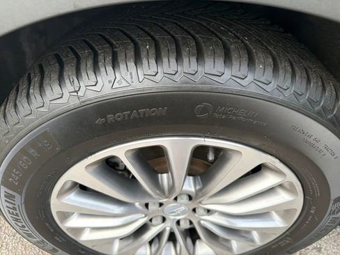 Used 2016 Lincoln MKX Select image 30