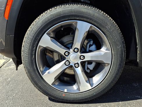 New 2026 Jeep Grand Cherokee Limited image 5