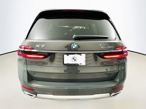 New 2026 BMW X7 xDrive40i w/ Premium Package image 6