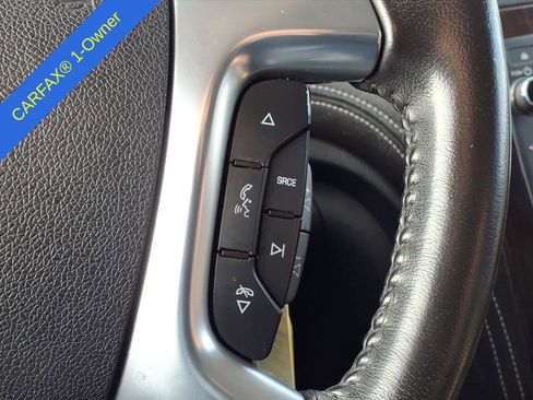 Used 2016 Chevrolet Traverse LT w/ Style and Technology Package image 23