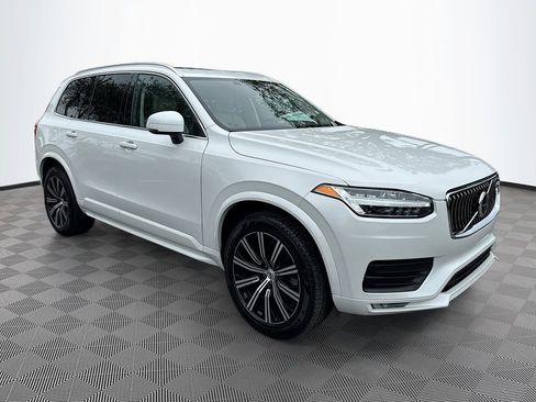Used 2023 Volvo XC90 B5 Core w/ Protection Package image 4