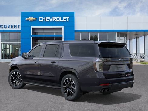New 2026 Chevrolet Suburban RST w/ Comfort Package AWD/4WD image 3