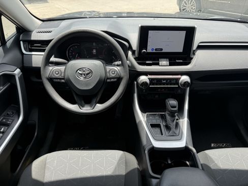Used 2025 Toyota RAV4 XLE w/ Convenience Package FWD image 15
