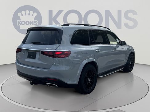 Used 2024 Mercedes-Benz GLS 580 4MATIC image 7