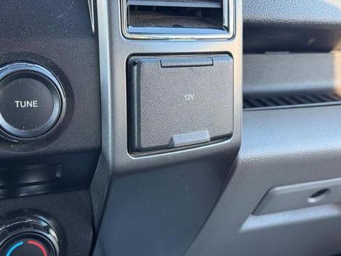 Certified 2018 Ford F150 XLT w/ FX4 Off-Road Package image 19