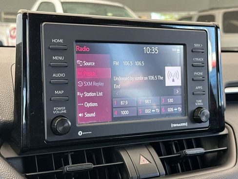 Used 2022 Toyota RAV4 XLE image 20