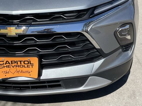 Used 2025 Chevrolet Blazer LT image 7