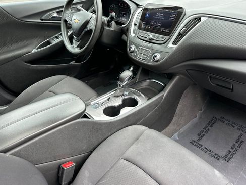 Used 2024 Chevrolet Malibu LT FWD image 17