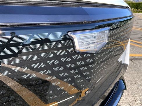 New 2026 Cadillac Lyriq Premium Sport AWD/4WD image 34