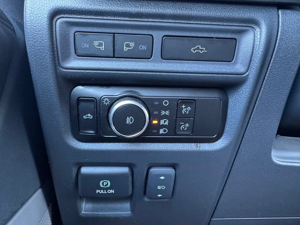 Used 2023 Ford F150 Lariat w/ Equipment Group 502A High AWD/4WD image 38