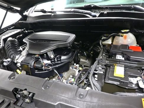 Used 2023 Chevrolet Blazer LT w/ Sound & Technology Package image 31