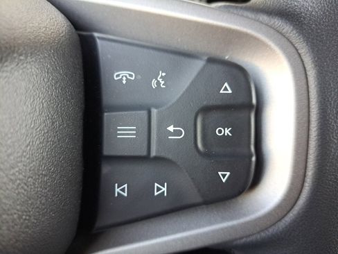 Used 2023 Ford Bronco Black Diamond image 39