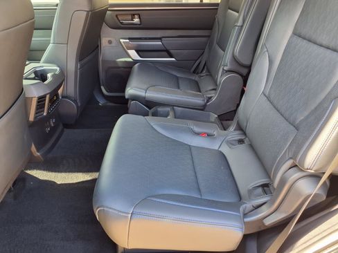 Certified 2025 Toyota Sequoia Platinum AWD/4WD image 10