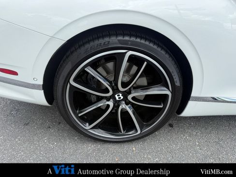 Used 2022 Bentley Continental GT AWD/4WD image 14