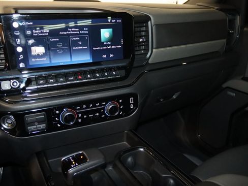 Used 2022 Chevrolet Silverado 1500 ZR2 w/ Technology Package image 52