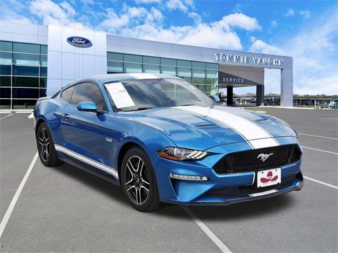 Used 2019 Ford Mustang GT image 6