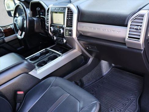 Used 2017 Ford F450 Platinum w/ Platinum Ultimate Package AWD/4WD image 28