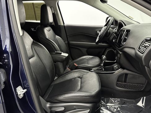 Used 2021 Jeep Compass Limited image 34