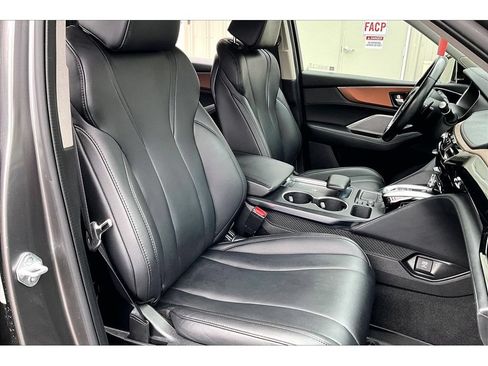 Used 2022 Acura MDX SH-AWD image 7