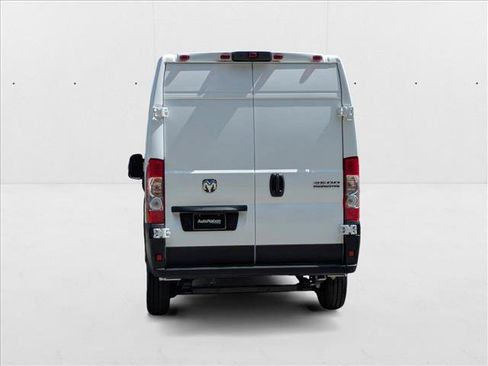 New 2025 RAM ProMaster 2500 w/ Power Group FWD image 8