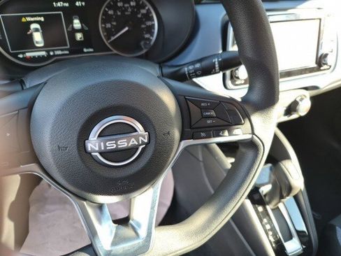 New 2025 Nissan Versa SV w/ Trunk Package image 20