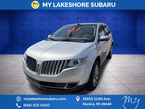 Used 2015 Lincoln MKX AWD w/ Equipment Group 102A image 3