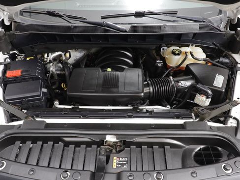 Used 2019 Chevrolet Silverado 1500 LT image 24