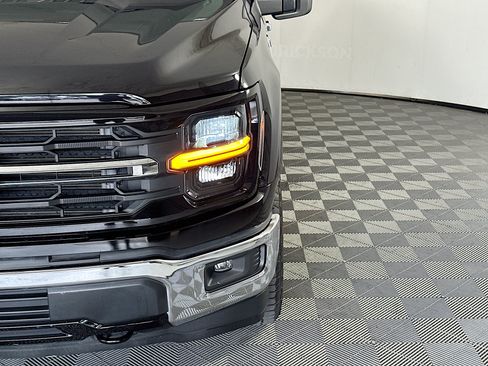 Used 2025 Ford F150 XLT w/ Equipment Group 301A Standard AWD/4WD image 9