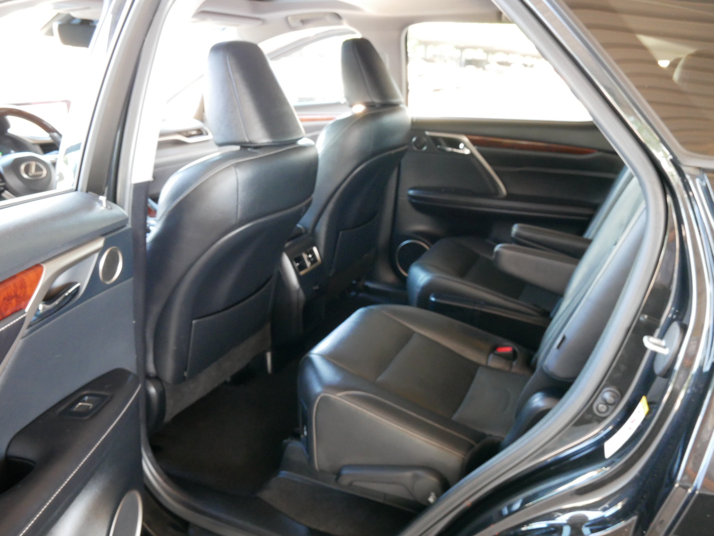 Used 2018 Lexus RX 350L FWD image 22