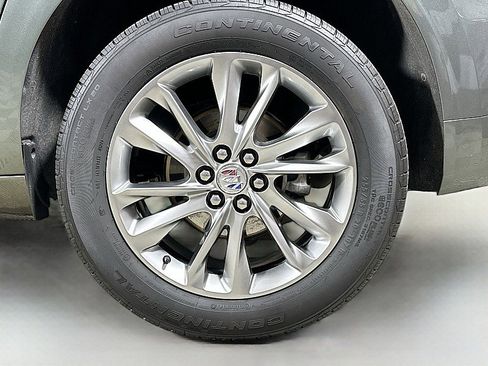 Used 2023 Buick Enclave Avenir w/ Avenir Technology Package image 34