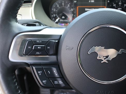 Used 2019 Ford Mustang GT Premium w/ Equipment Group 401A RWD image 40