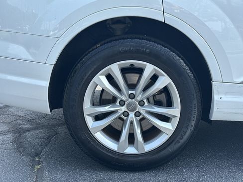 Used 2019 Audi Q7 2.0T Premium w/ Convenience Package AWD/4WD image 17
