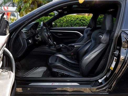 Used 2015 BMW M4 Coupe image 30