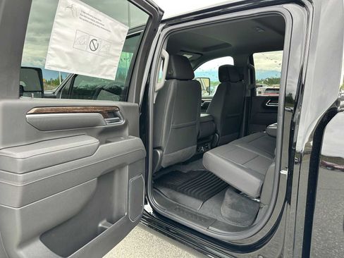 New 2025 GMC Sierra 3500 SLE w/ Preferred Package image 20