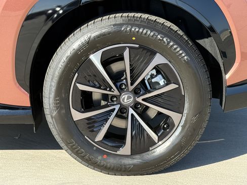 New 2026 Lexus RZ 450e AWD image 16