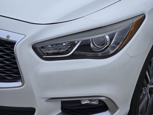 Used 2016 INFINITI QX60 FWD w/ Premium Package image 9