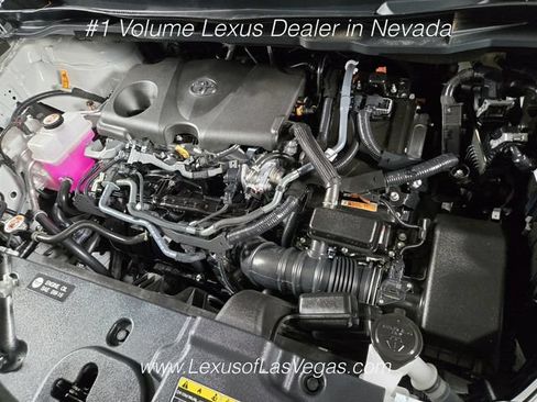 Used 2026 Toyota Sienna XLE FWD image 24