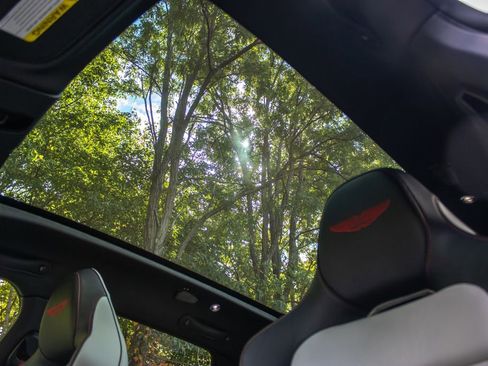 Used 2025 Aston Martin DBX 707 image 29