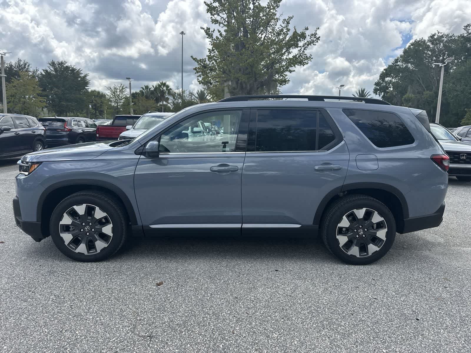 New 2026 Honda Pilot Elite image 3