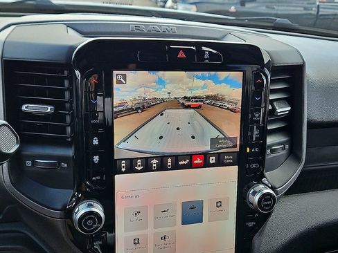 New 2026 RAM 2500 Tradesman AWD/4WD image 17