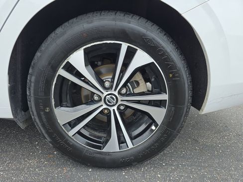 Used 2022 Nissan Sentra SV image 34