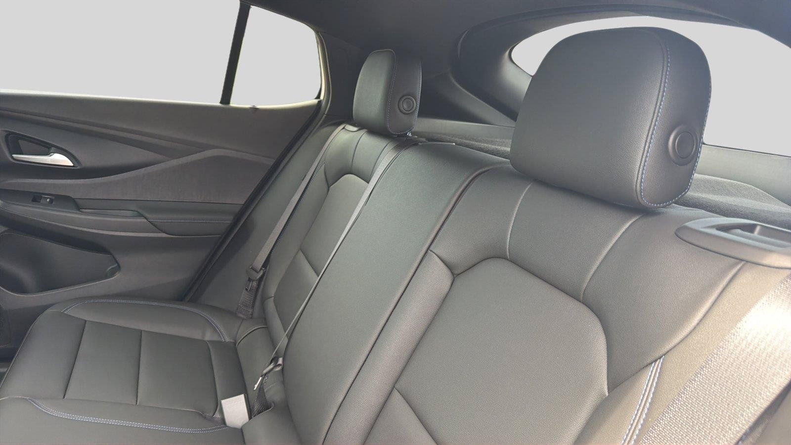 New 2026 Buick Envista Sport Touring w/ Convenience I Package FWD image 18