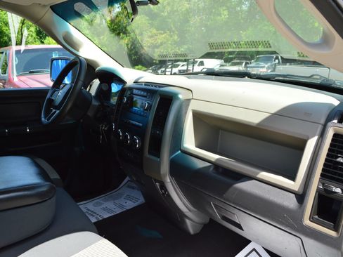 Used 2012 RAM 1500 Express AWD/4WD image 20