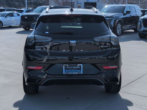 Used 2024 Buick Encore GX Avenir w/ Avenir Technology Package image 5