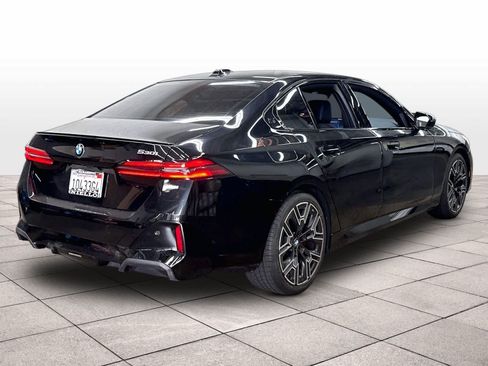 Used 2026 BMW 530i w/ M Sport Package RWD image 15