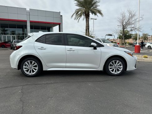 New 2026 Toyota Corolla SE image 6