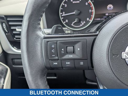 Used 2023 Nissan Rogue SL AWD/4WD image 17